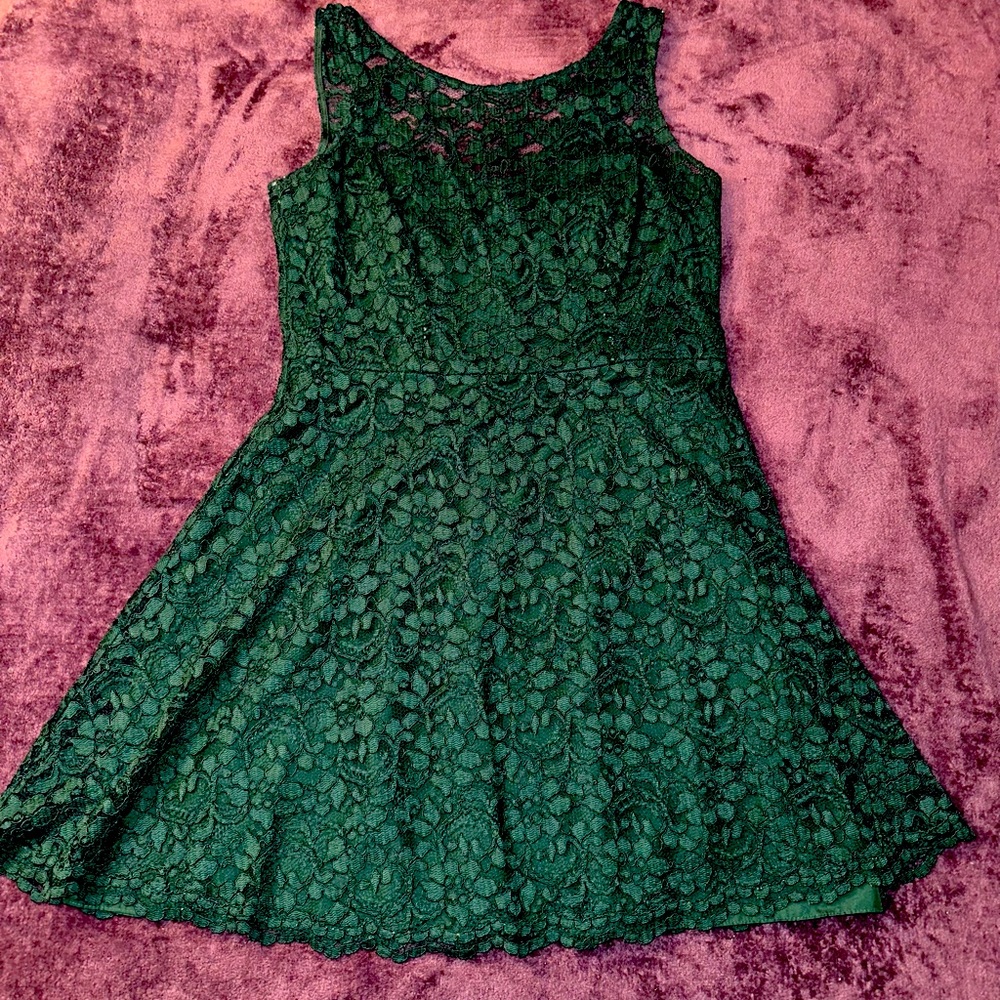 David’s Bridal Forest Green Lace Dress Size 14